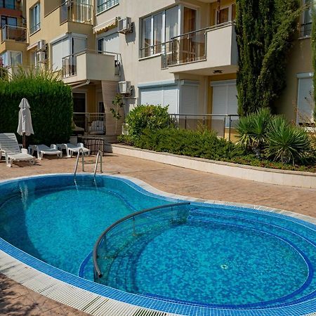 Menada Belle View Apartments Sveti Vlas Dış mekan fotoğraf