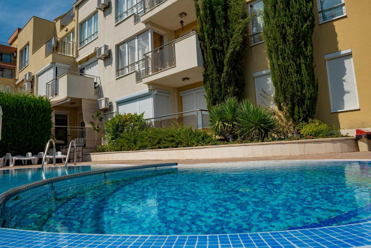 Menada Belle View Apartments Sveti Vlas Dış mekan fotoğraf