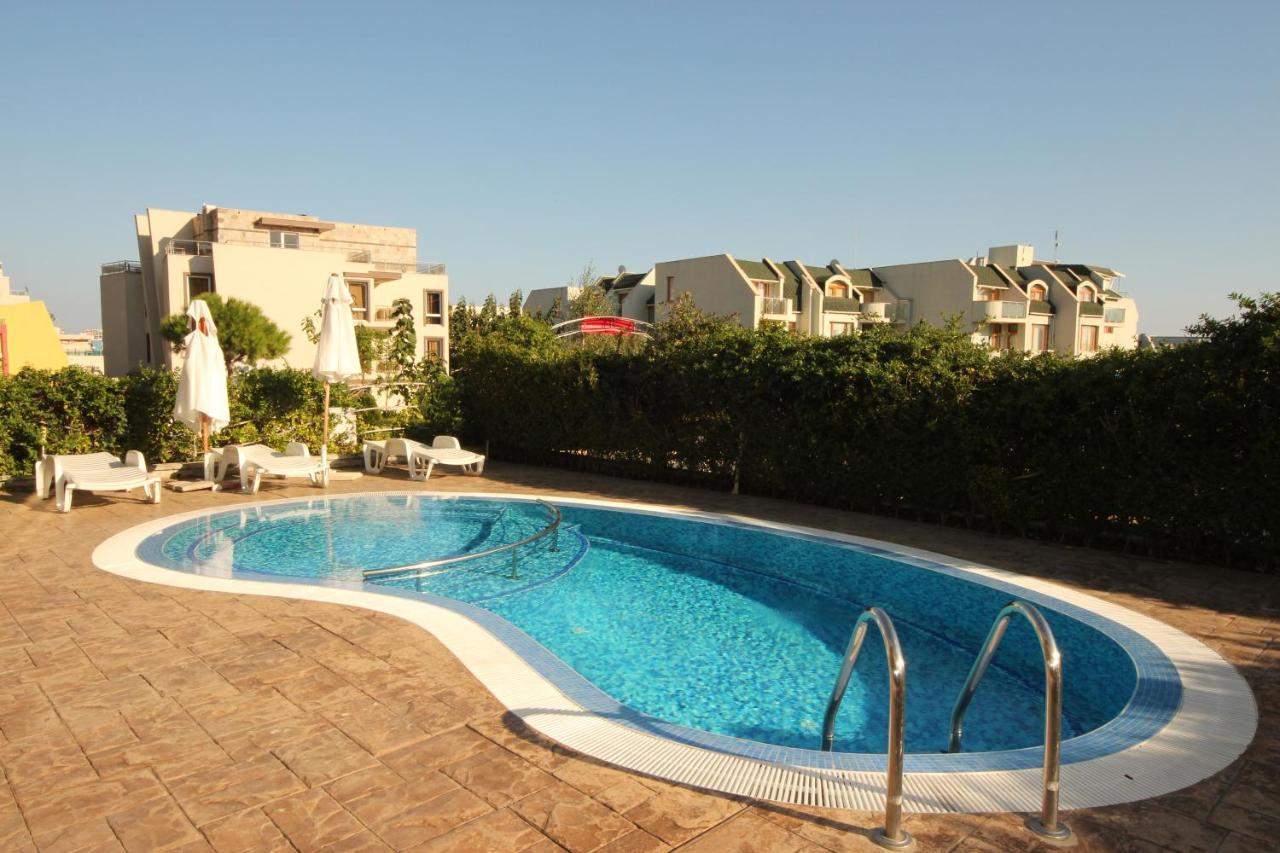 Menada Belle View Apartments Sveti Vlas Dış mekan fotoğraf