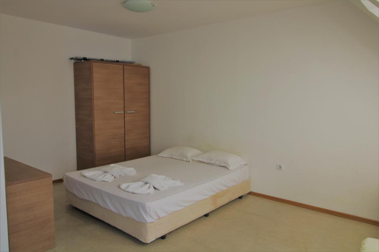 Menada Belle View Apartments Sveti Vlas Dış mekan fotoğraf
