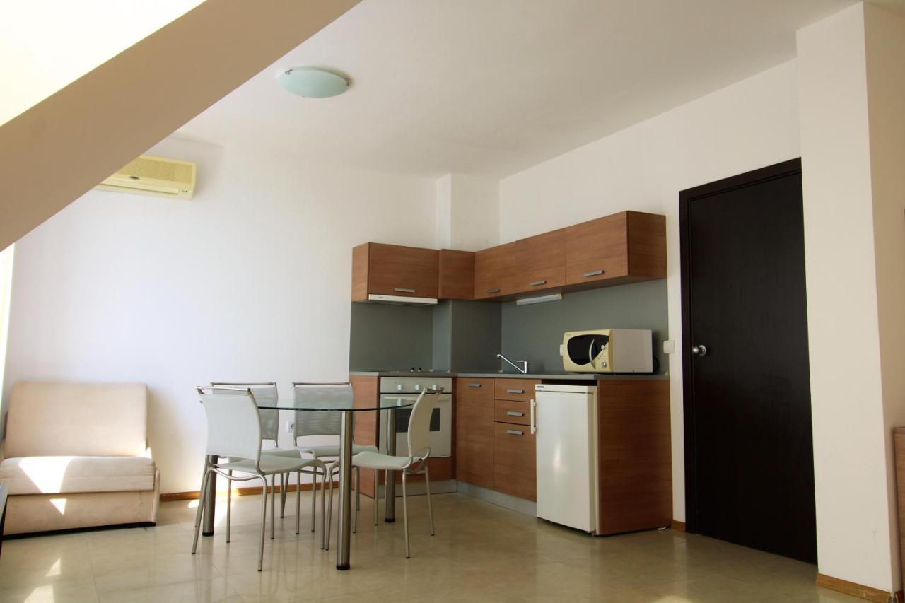 Menada Belle View Apartments Sveti Vlas Dış mekan fotoğraf