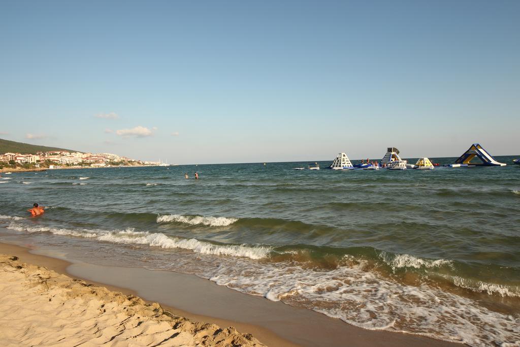 Menada Belle View Apartments Sveti Vlas Dış mekan fotoğraf